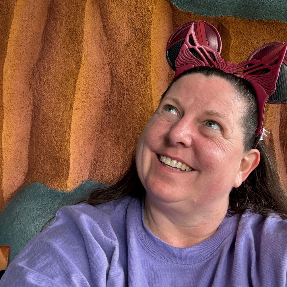 Meet your Posher, Stephanie